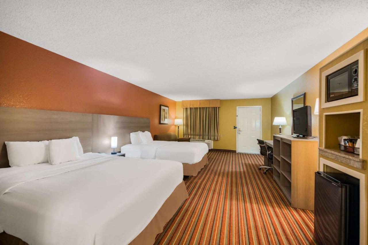 Surestay Hotel By Best Western Mt Pleasant 마운트프레젠트 외부 사진