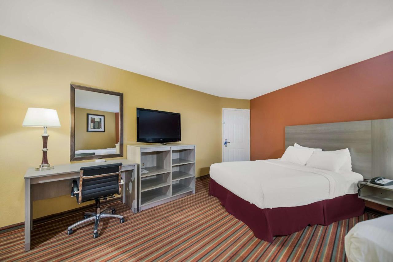 Surestay Hotel By Best Western Mt Pleasant 마운트프레젠트 외부 사진