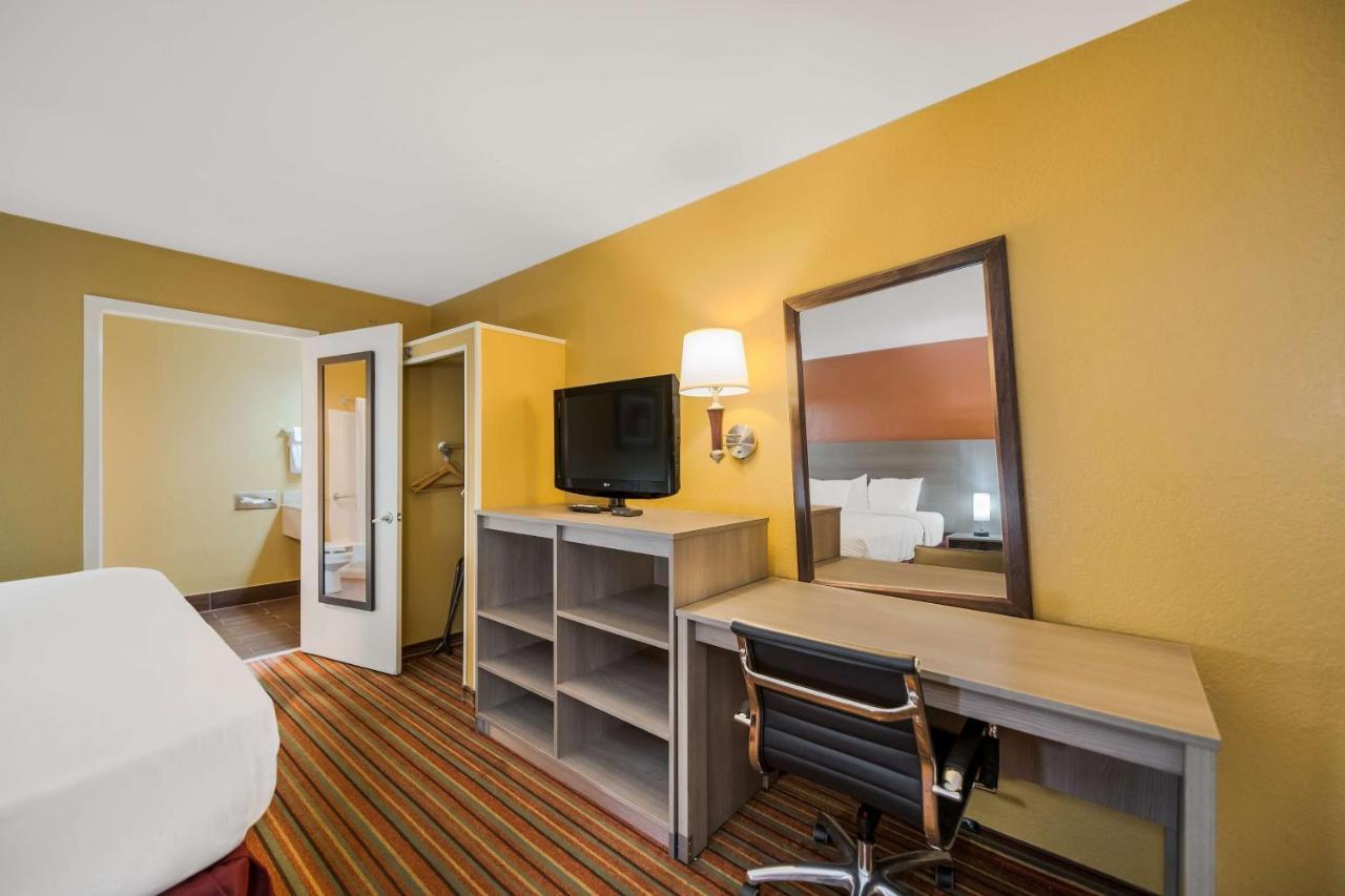 Surestay Hotel By Best Western Mt Pleasant 마운트프레젠트 외부 사진